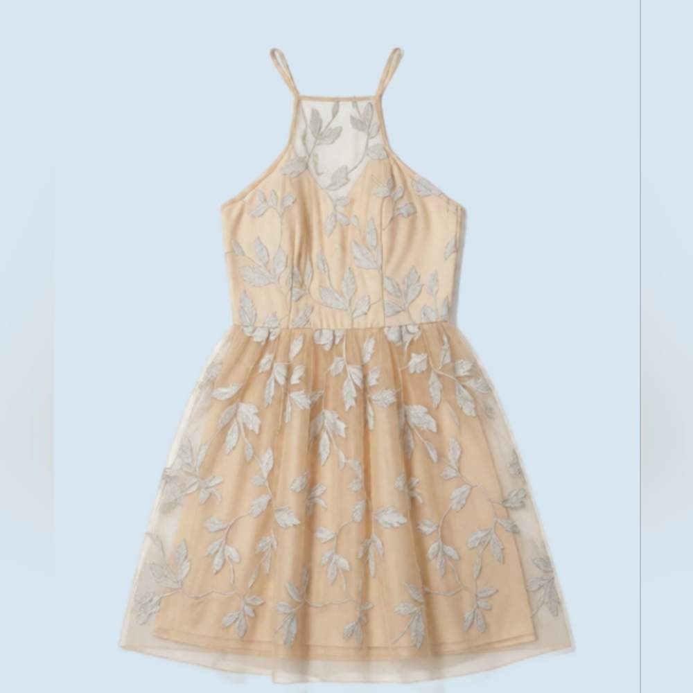 Chi Chi London Cream and Silver Leaf Womens Dress